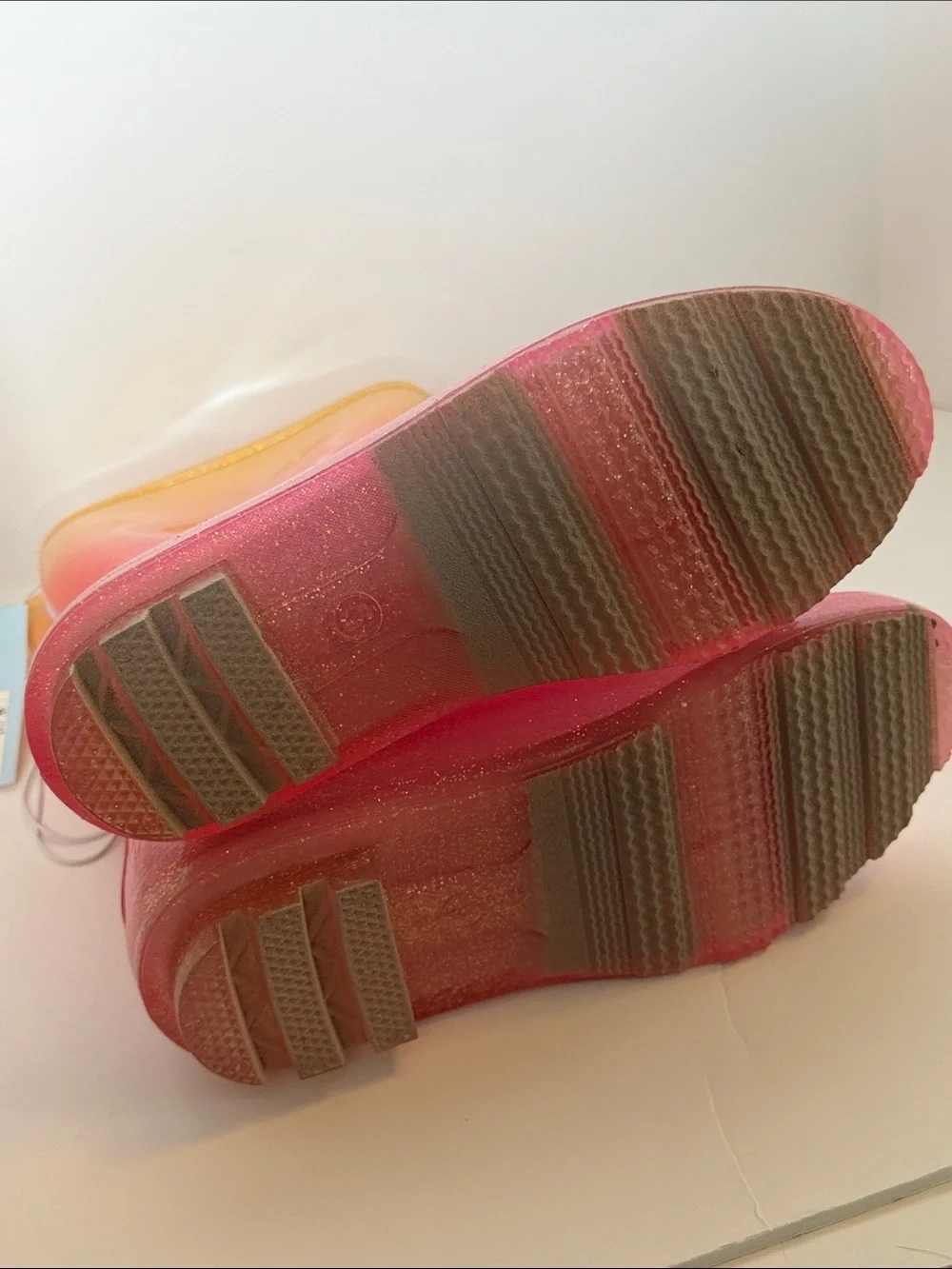 Girls 5 big Kids Ombre Pink to Yellow Glitter Rain Boots Cat & Jack NWT NEW shoe